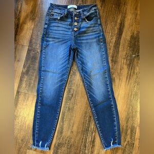 KanCanWomen's Blue Jeans 5/26